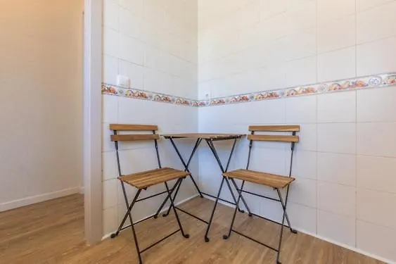 House For 5-6 Guests With Patio 1Min Beach Dog Friendly Wifi 600Mb タリファ